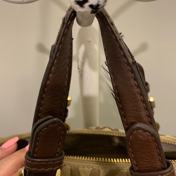 Authentic Michael Kors Purse - Picture 5 of 5